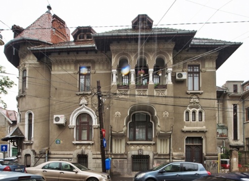 O aplicație spune povestea caselor frumoase din România
